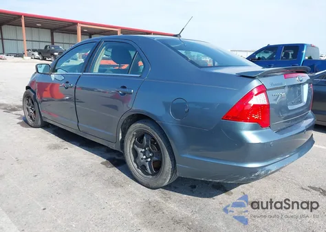 2011 Ford Fusion Se z USA, uszkodzony, nr VIN 3FAHP0HA4BR148799